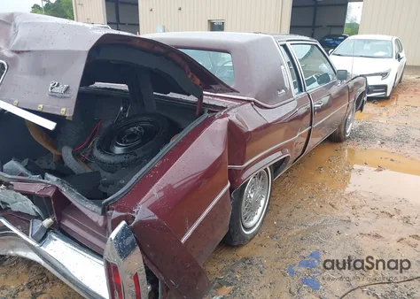 1983 Cadillac Deville z USA, uszkodzony, nr VIN 1G6AD478XD9188736